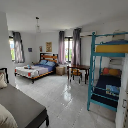 Green Garden Guesthouse Shkodër Extérieur photo