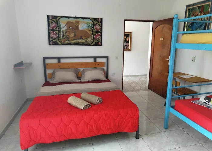 Green Garden Guesthouse